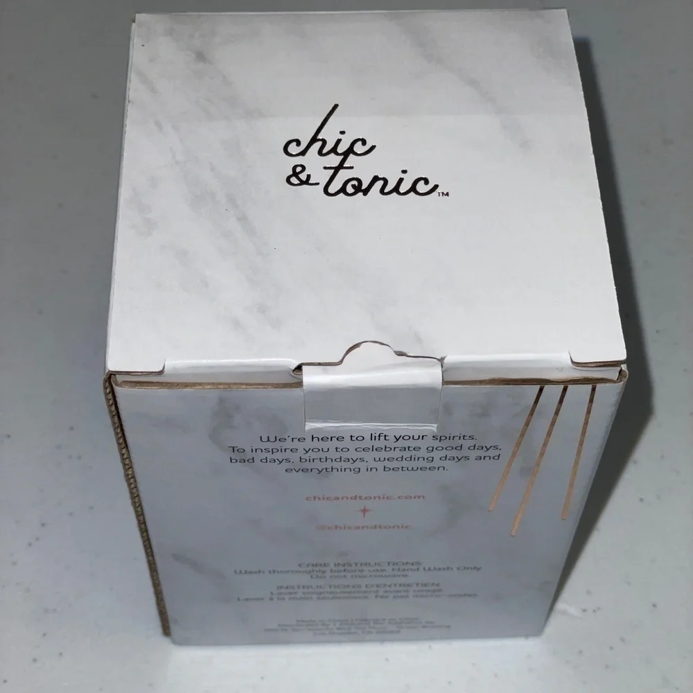 NIB Chic & Tonic Coral Sea Collection Wine Tumbler NEW